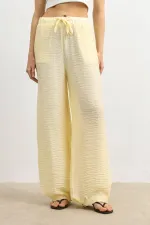 Antioch Sarı Ayarlanabilir Paça Dökümlü Kadın Pantolon