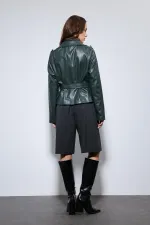 Veste en similicuir vert Antioch avec ceinture