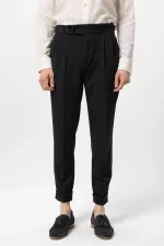 Pantalon homme Antioch noir à taille haute plissée et coupe carotte