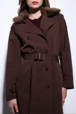 Trench-coat pour femme Antioch Coffee à col en fausse fourrure
