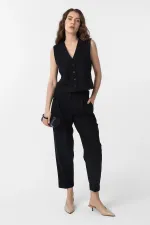 Antioch Siyah Yırtmaçlı Kadın Yelek