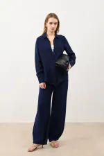 Antioch Lacivert Dökümlü Müslin Kadın Gömlek