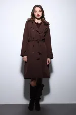 Trench-coat pour femme Antioch Coffee à col en fausse fourrure