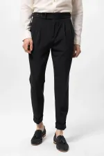 Pantalon homme Antioch noir à taille haute plissée et coupe carotte