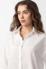 Antioch Beyaz Crop Dokulu Kadın Gömlek