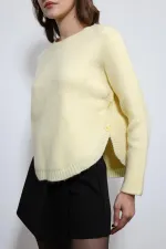 Pull en maille jaune Antioch avec boutons