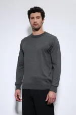 Pull basique pour homme Antioch Anthracite à texture douce