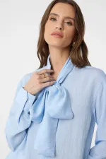 Chemise Antioch Blue Collar pour femme avec foulard