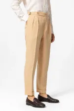 Antioch Camel Yüksek Bel %100 Keten Pileli Erkek Pantolon Antioch Camel Yüksek Bel %100 Keten Pileli Erkek Pantolon