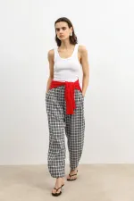 Pantalon à carreaux Antioch gris à ourlet ajustable pour femme