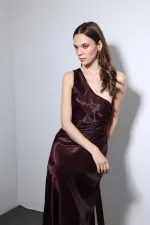 Antioch Bordo Asimetrik Yaka Saten Uzun Elbise