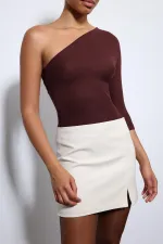 Haut à col asymétrique rouge bordeaux Antioch