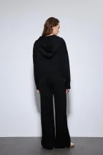 Antioch Siyah Kapüşonlu Üst Ve Geniş Paça Triko Takım