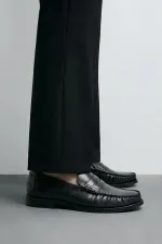 Mocassins en cuir à brides noires Antioch