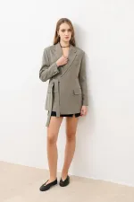 Blazer ceinturé kaki Antioch pour femme
