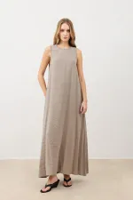 Robe midi Antioch Mink drapée à col halter