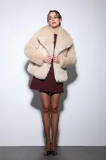 Veste Antioch écru en fausse fourrure pour femme