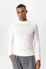 Pull en maille pour homme Antioch Ecru à col roulé semi-roulé