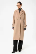 Antioch Bej Kadın Yumuşak Dokulu Oversize Kruvaze Kaban