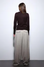 Antioch Kahve Dik Yaka Triko Kazak