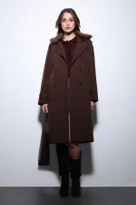 Trench-coat pour femme Antioch Coffee à col en fausse fourrure