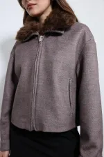 Veste Antioch Light Mink en laine mélangée à col en fausse fourrure