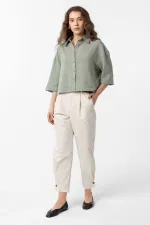 Antioch Haki Crop Dokulu Kadın Gömlek