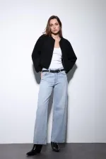 Antioch Siyah Bel Lastikli Crop Kadın Mont