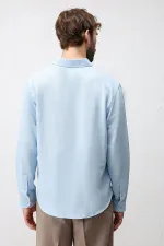 Chemise homme Antioch Bebe bleue en lin mélangé, coupe décontractée