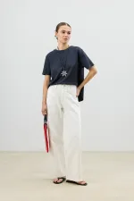 Antioch Lacivert Dökümlü Kadın T-Shirt Antioch Lacivert Dökümlü Kadın T-Shirt