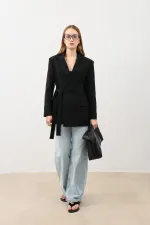 Antioch Siyah Kuşaklı Kadın Blazer