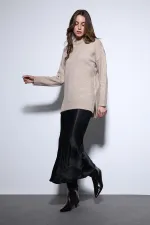 Pull Antioch beige pour femme avec détail fendu