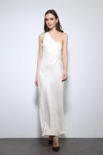 Robe longue en satin à col asymétrique Antioch Stone