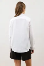 Antioch Beyaz Düğme Detaylı Poplin Gömlek