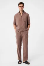 Chemise homme Antioch couleur café, en tissu modal et col Apache