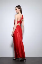Antioch Kırmızı Asimetrik Yaka Saten Uzun Elbise
