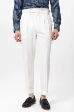 Pantalon homme Antioch écru à taille haute plissée coupe carotte