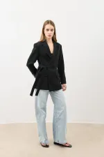 Antioch Siyah Kuşaklı Kadın Blazer