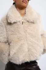 Antioch Ekru Peluş Görünümlü Mont