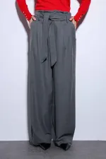 Antioch Gri Kemerli Pileli Geniş Kadın Pantolon