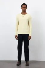 T-shirt Antioch jaune côtelé à col boutonné