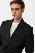 Costume technique rayé Antioch noir à double boutonnage, coupe italienne, en laine mélangée.