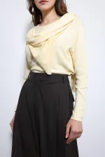 Antioch Sarı Drapeli Şal Detaylı Top