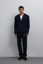 Gilet texturé bleu marine Antioch pour homme avec motif tressé