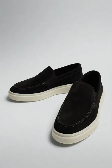 Mocassins Antioch en cuir suédé noir cousu