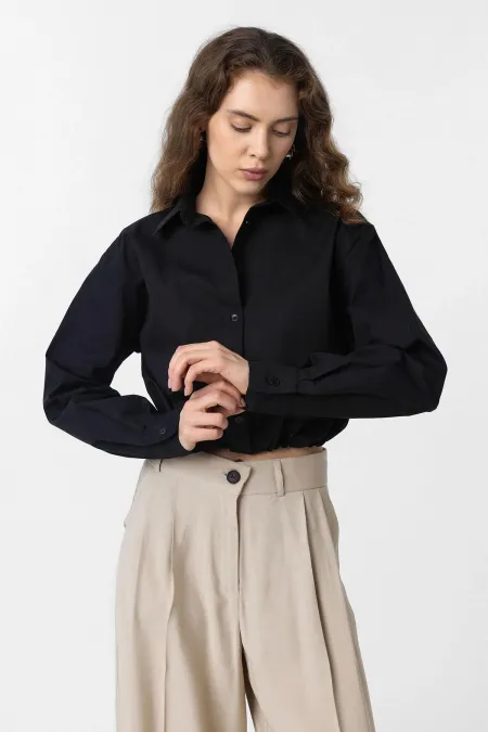 Antioch Black Crop Poplin Women's Shirt