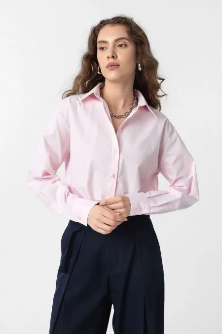 Antioch Pink Crop Poplin Women's Shirt