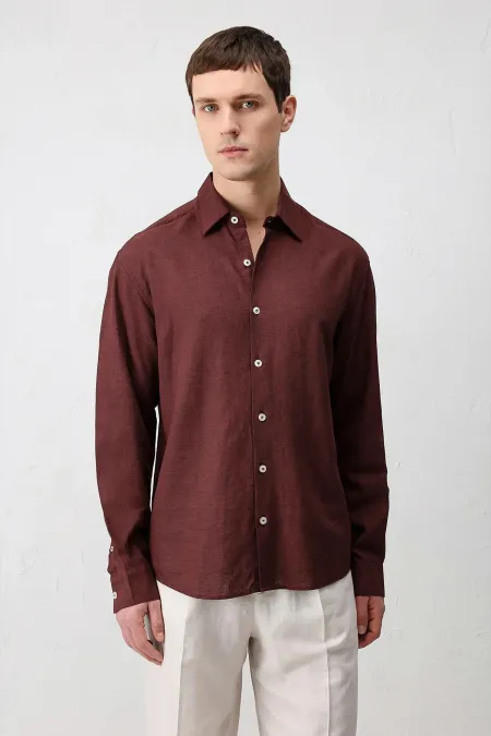 Chemise homme Antioch bordeaux en lin mélangé, coupe décontractée