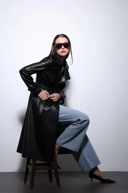 Antioch Siyah Kadın Suni Deri Kemerli Trençkot