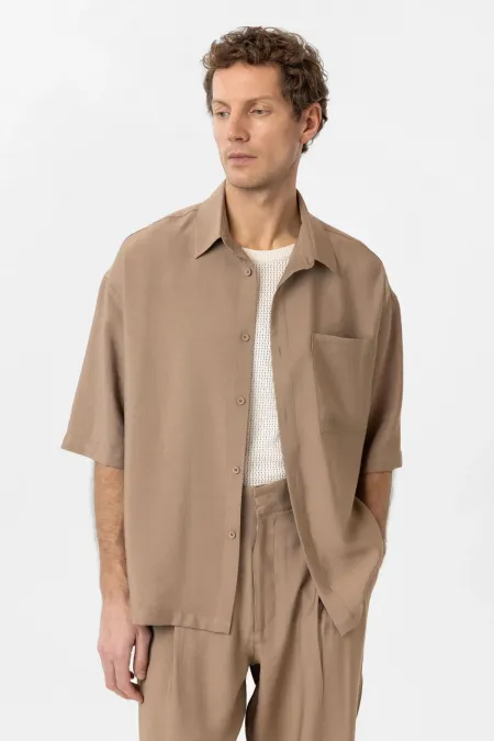 Chemise homme Antioch Mink à manches courtes décontractées